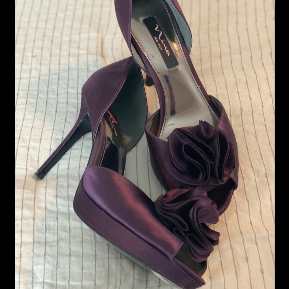 Nina heels in Egglant